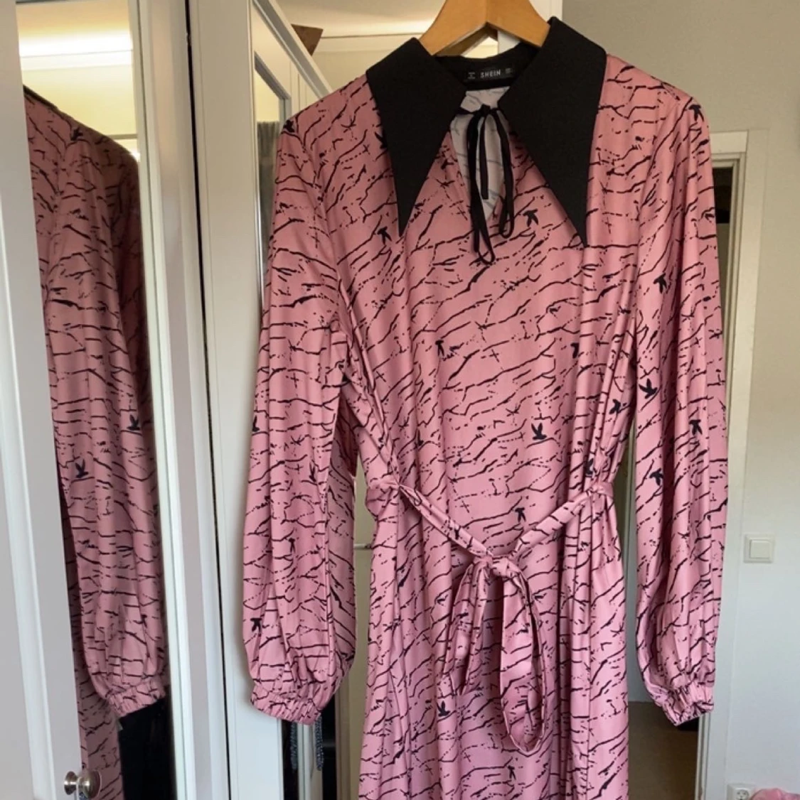 Shien klänning strl L 