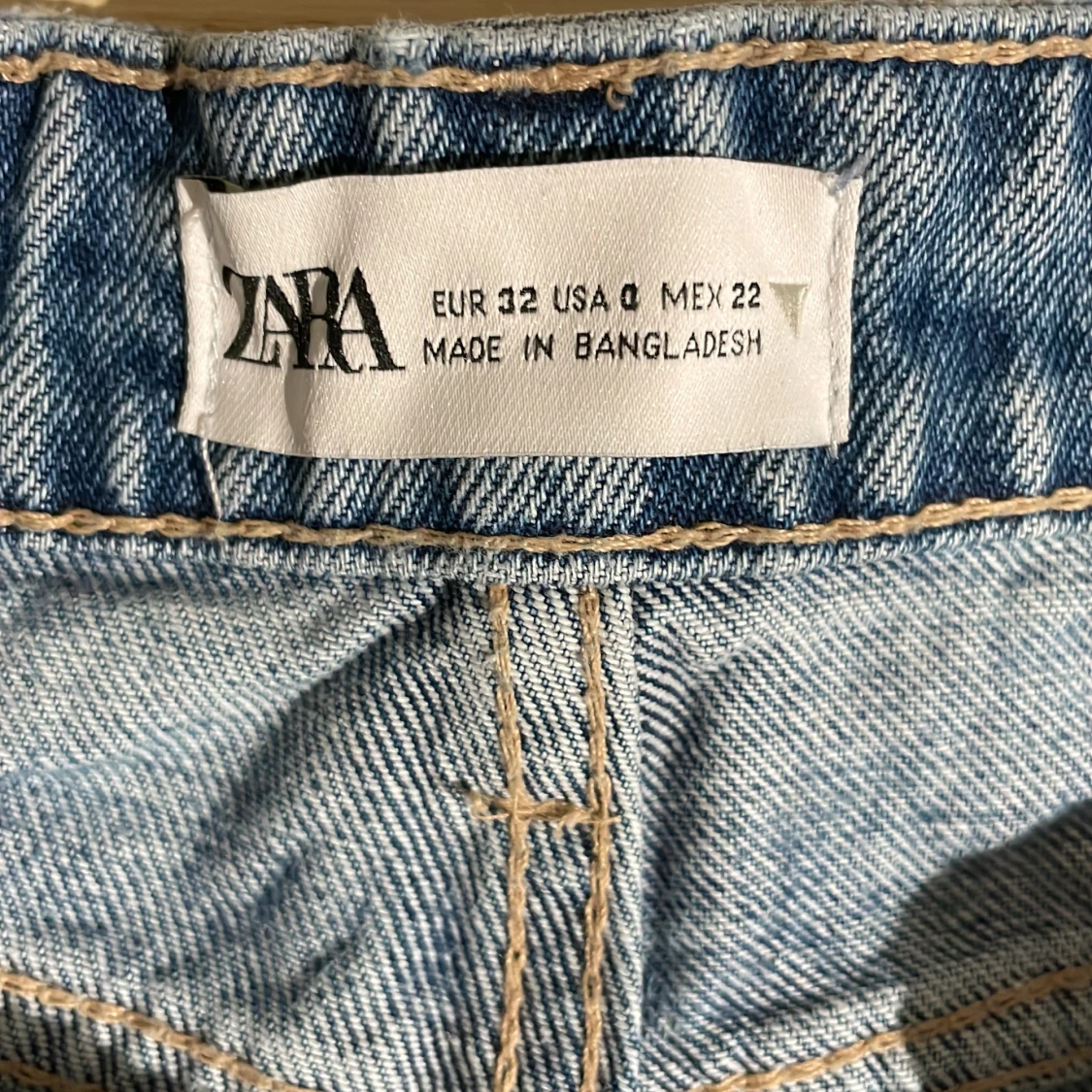 Zara Jeans  - 90