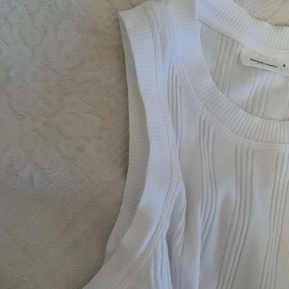 Vit tröja - 91