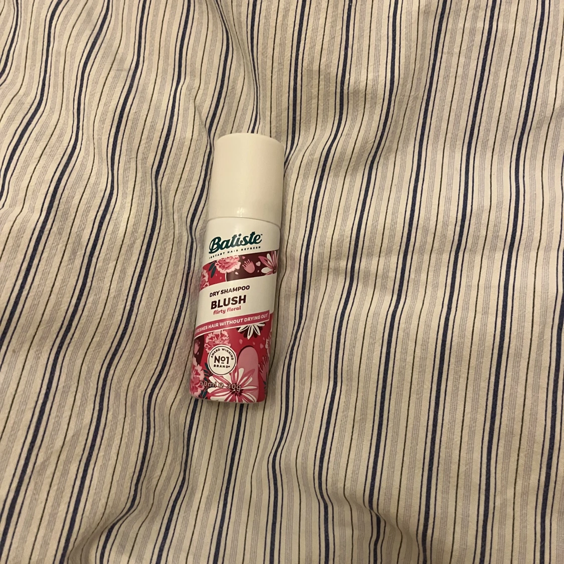 Torr shampoo oanvänd