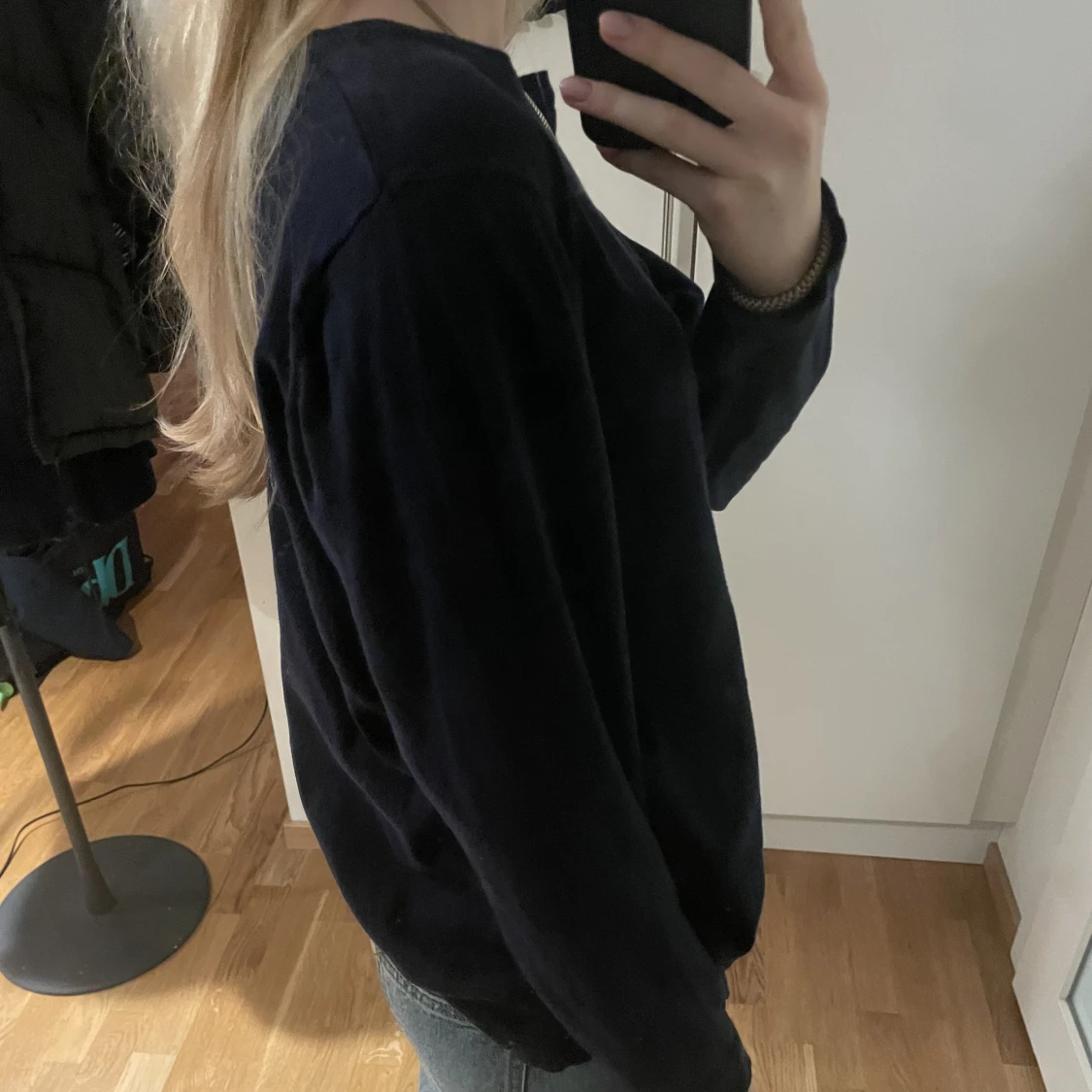 mörkblå tröja  - 90