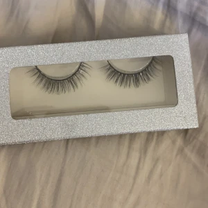 Lösögonfransar  - Superfina lösögonfransar aldrig andvända❤️ ser supernaturliga ut å super snygga🫶🏼