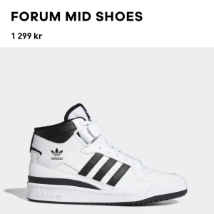 Adidasskor  - Intressekoll på mina älskade skor!! Endast använda fåtal tillfällen då de tyvärr är lite små på mig som vanligtvis har storlek 39 på skor. Eftersom jag knappt använt dom är de verkligen i nyskick 🙌🏼👟⚡️💖 Bara att skriva för fler bilder!   Nypris: 1 300 kr