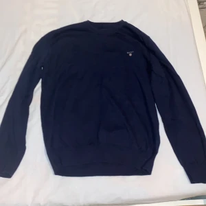 GANT - Säljer gant kofta för 250 inte gammal inga hål 