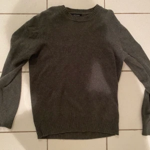 PAUL AND FRIENDS ULL TRÖJA - Paul and friends tjocktröja i merino ull, storlek m. Bra skick!