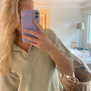 NAKD tröja - Grön NAKD tröja som är ribbad, aldrig använd och är i storlek S.