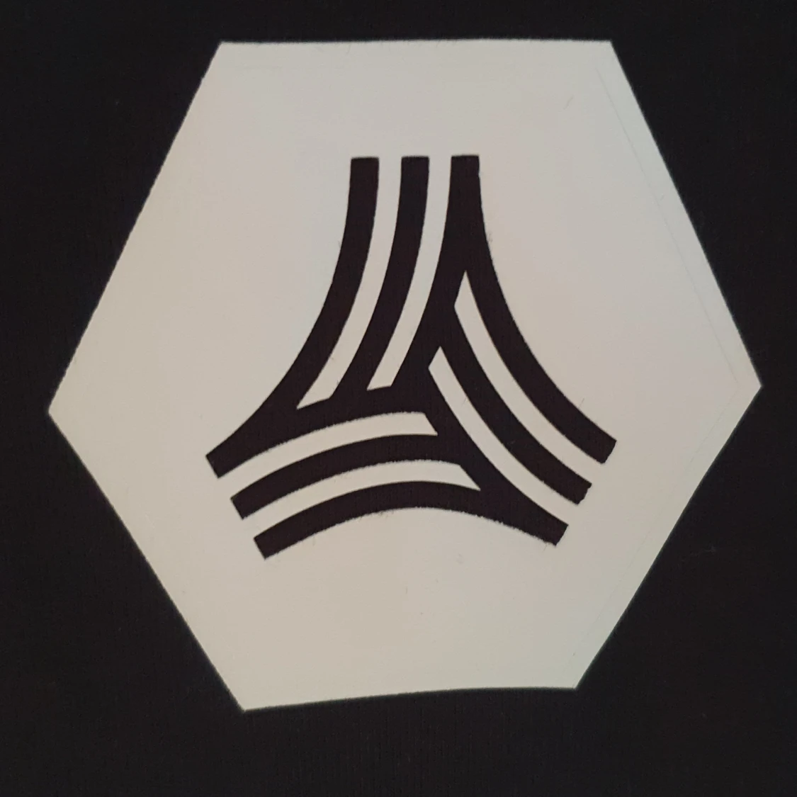 Stilren Adidaströja - 91