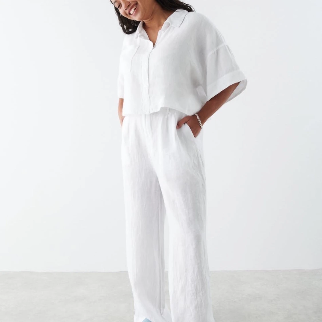 Gina tricot Denise linne byxa slutsåld 