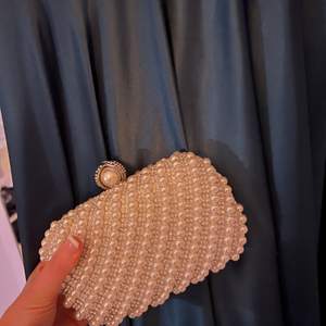 Fin clutch till bal eller liknande. 400kr eller högst bud