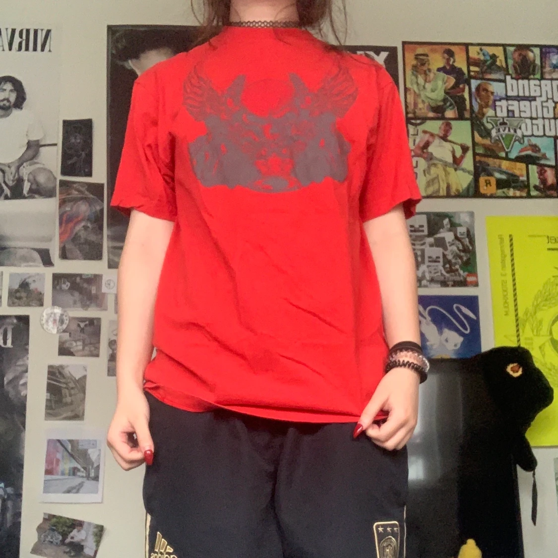 röd dödskalle tshirt