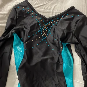 Gymnastik drektee - Andvönder aldrig längre och brukade träna i dom ❤️