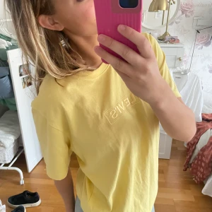 40 +frakt 💥💥😍🫶🏼 - Tshirt