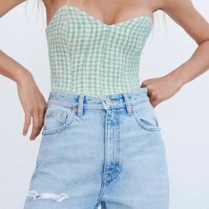 34 - Superfin slutsåld korsett från Zara. Använd ett fåtal gånger💗