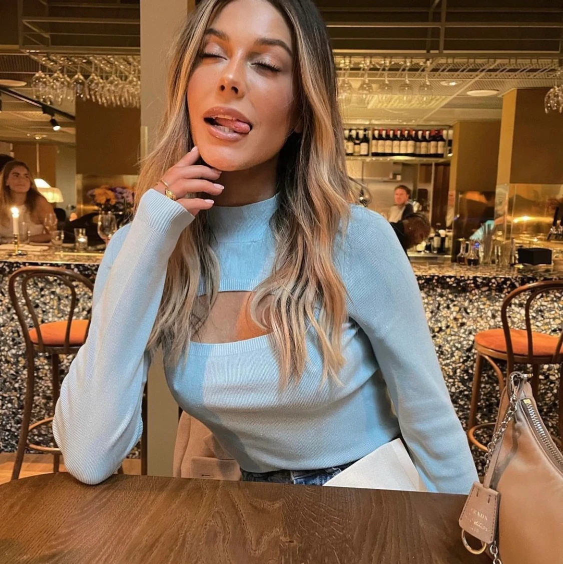 & Other stories - 90