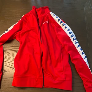 Kappa track jacka  - Kappa track jacka, storlek S Hyfsat bra skick