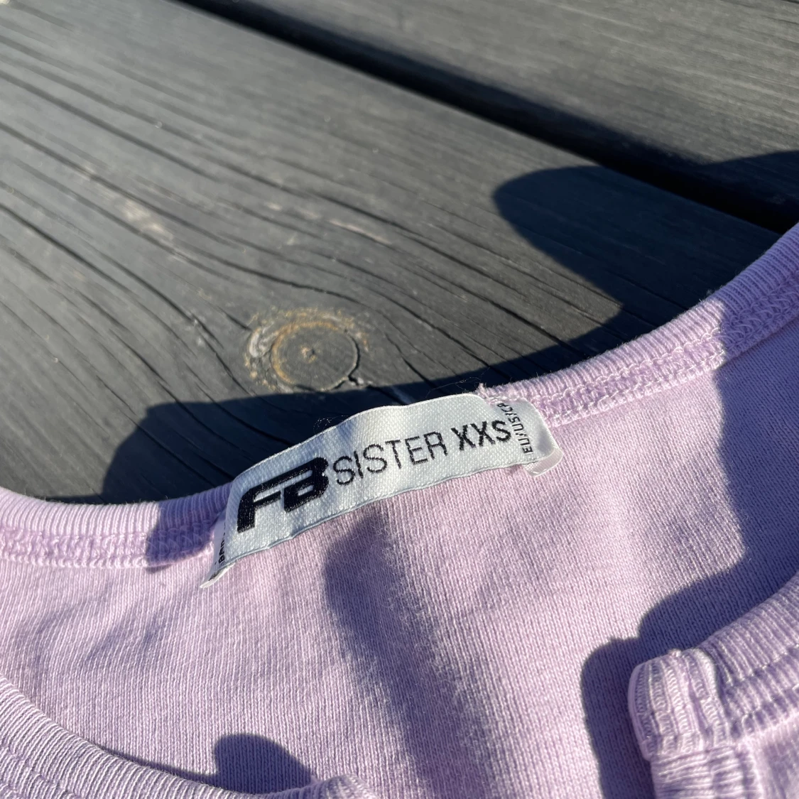 Fin lila tröja från newyorker (stav) i bra skick använd typ 2 gånger och köpte den i somras💞 - 90