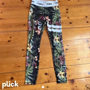 stronger byxor strl S - stronger byxor strl S  ordinarie: 300kr❌ REA NU: 200kr