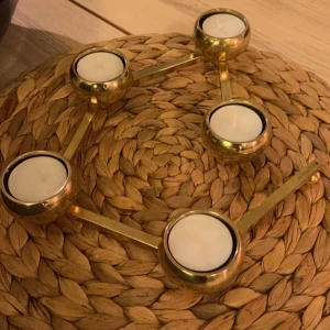 Constella Ljusstake Liten, Mässing - Säljer den pga av flytt , Borlänge  Constella för fem ljus designad av Eva Schildt. Ny pris 1300:- 