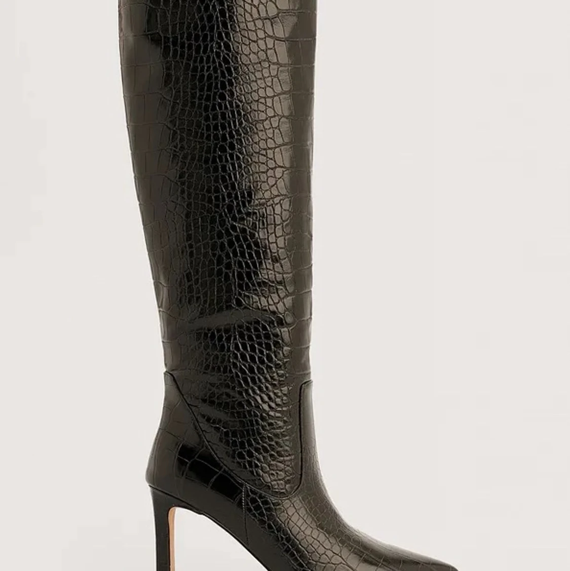 Knähöga stövlar - 90