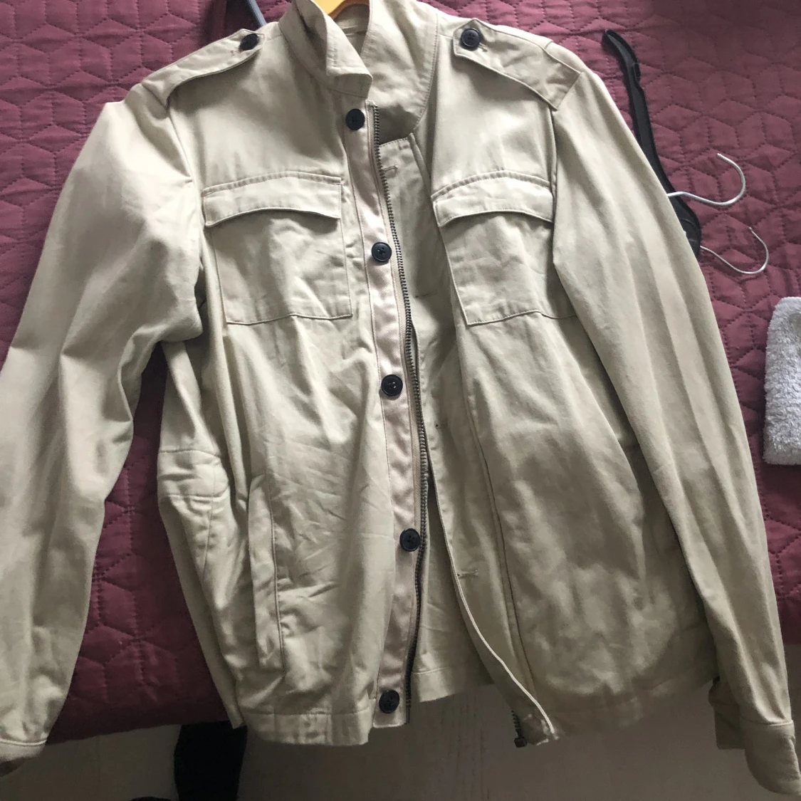 Jackor storlek M och L. Dolomite 