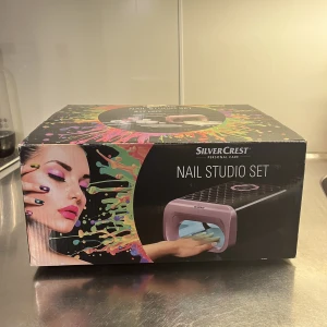 UV lampa - Säljer min uv lampa då den inte längre kommer till användning. 