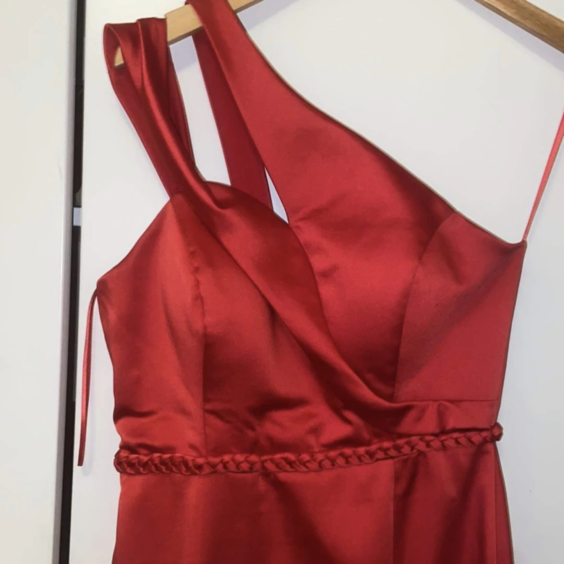 Röd klänning - 91