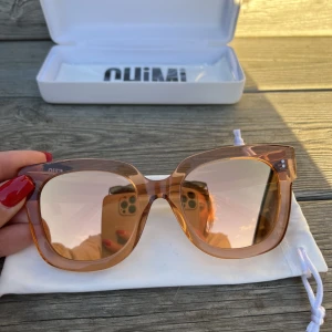 CHIMIEYEWEAR SUNGLASSES 008 PEACH  - Chimi solglasögon 008 färg: PEACH 🍑Spegelglas! 