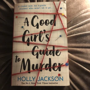 A good girls guide to murder  - 5/5, denna boken är så himla bra och rekomenderar alla som gillar att läsa att läsa den!! Hör av er vid frågor eller intresse 💕💕