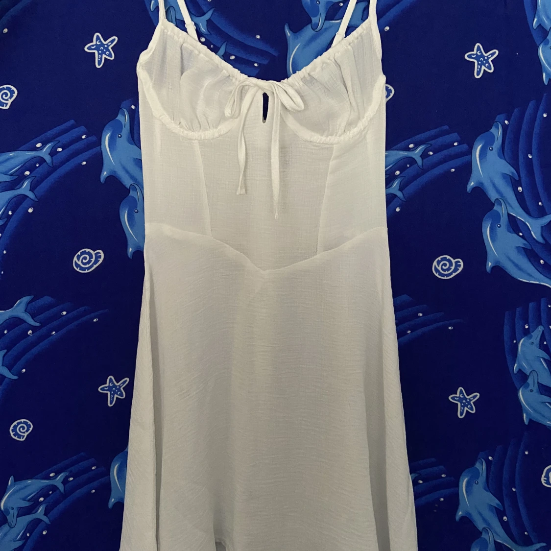 Vit klänning, oanvänd 