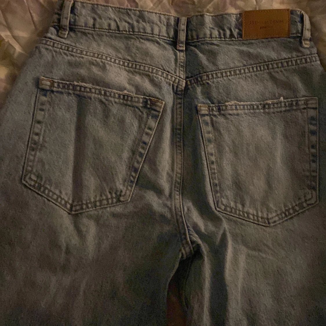 Straight legged blue jeans - Gina tricot - 91