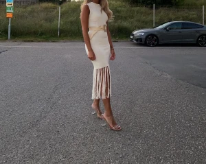 Frans klänning - Fin, nyskick använd endast 1 gång Köpt för 700