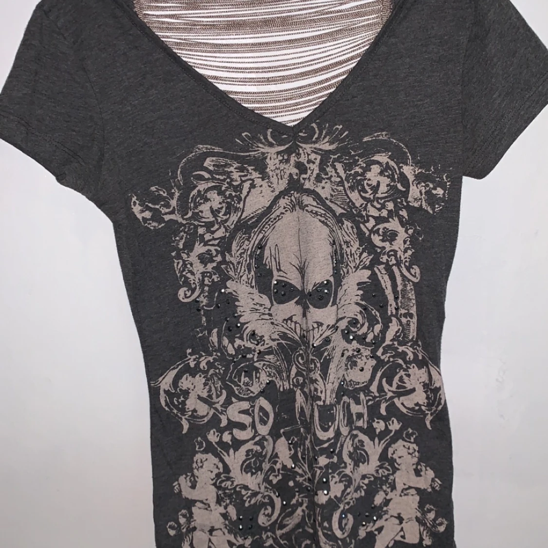 Dödskalle t-shirt med öppen rygg