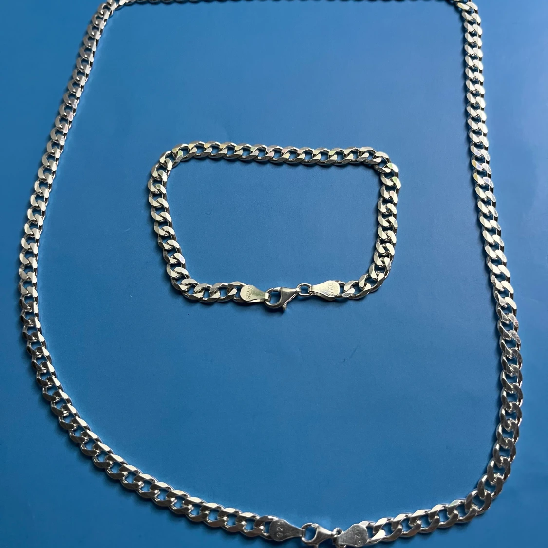 Silverkedja och armband 