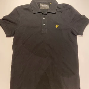 Lyle & Scott piké - Storlek S