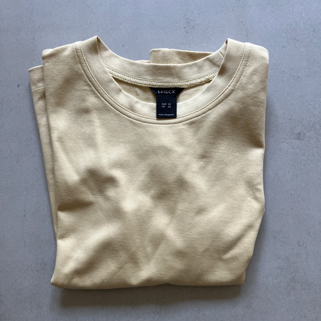 T-shirt från Lindes, storlek XS - 90