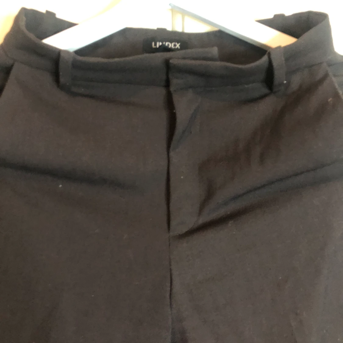 Kostymbyxor från Lindex