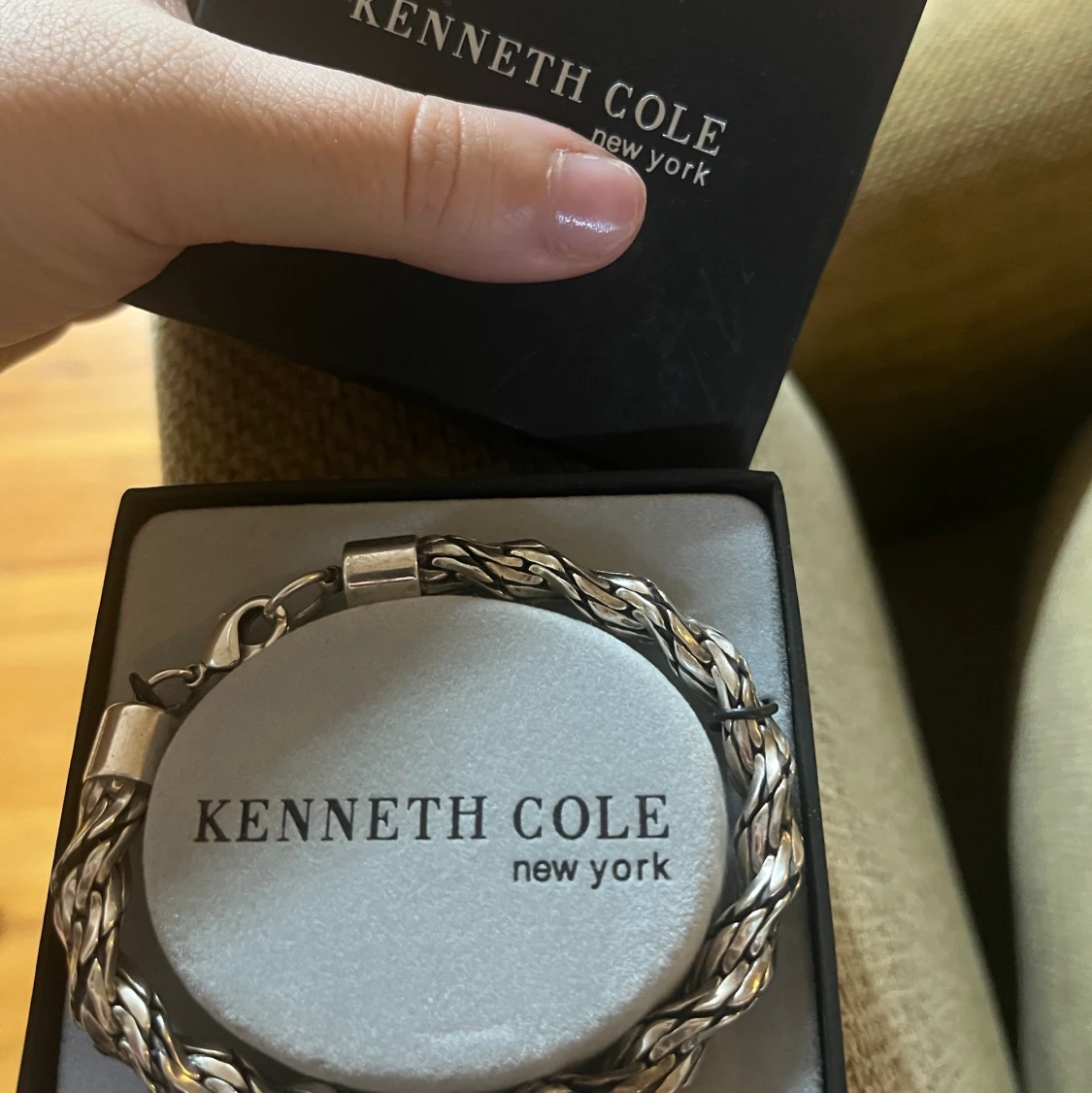 Silver kedjearmband från kenneth cole  - 90