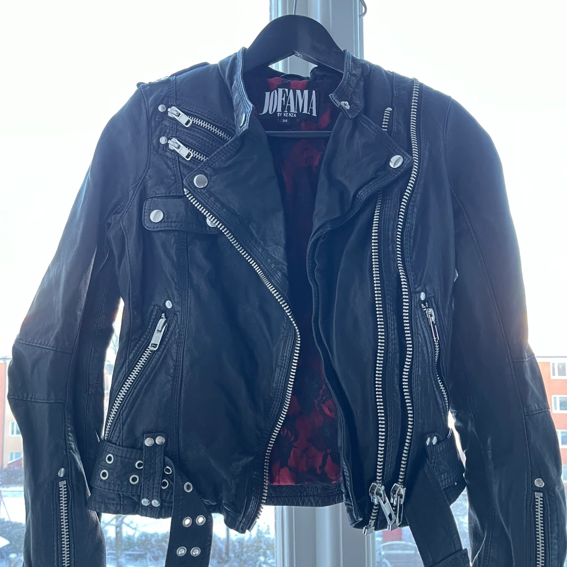 JOFAMA by Kenza skinnjacka 