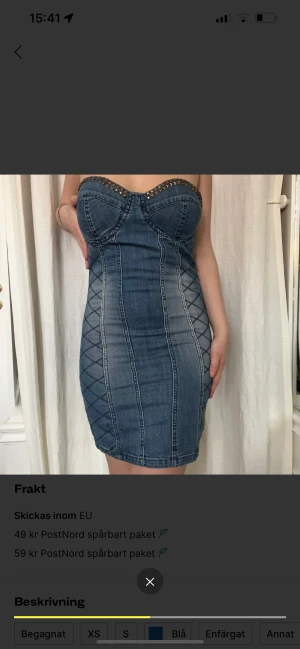 denim korsett klänning - storlek S. köptes på 90-talet. mycket bra skick. möts i stockholm eller fraktar 🖤