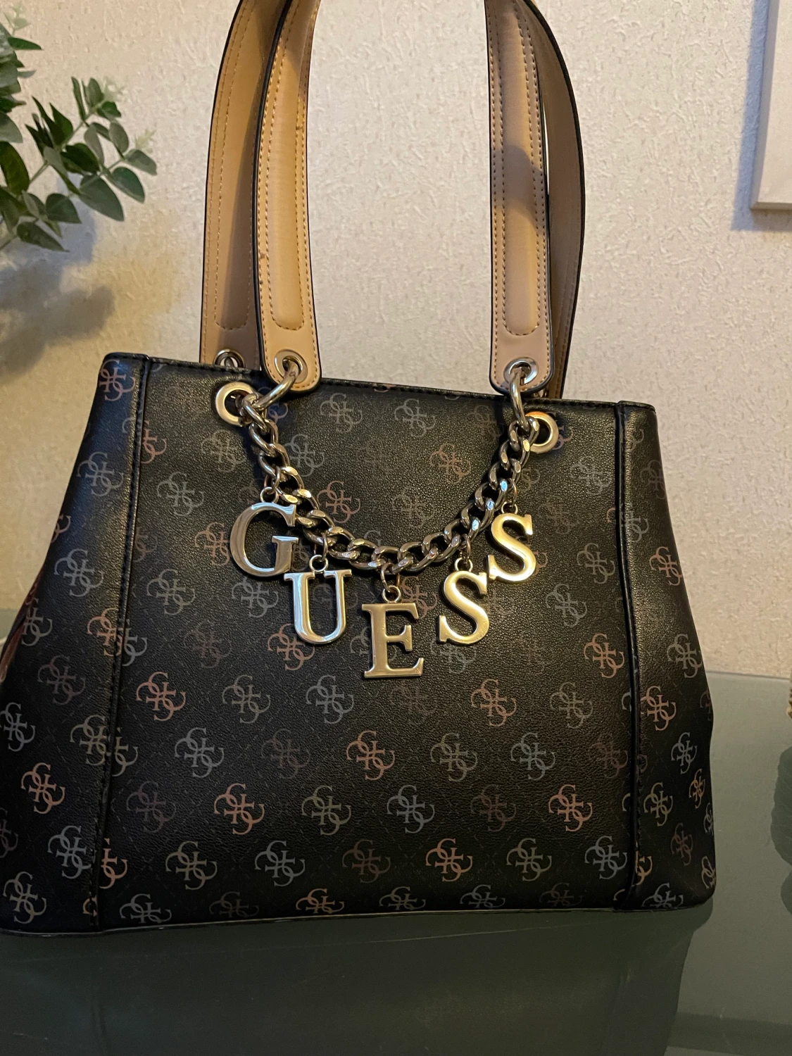 Väska GUEES lite använd - 90