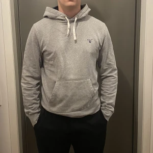 Gant hoodie  - Bra skick