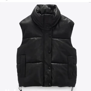 Skinn väst zara - Köptes för 500 säljer för 349 vid smidigt köp