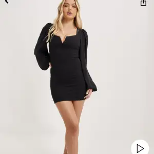 Helt nyköpt klänning från Nelly storlek Xxs har inte använt den. 