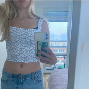 Nakd linne - Gulligt linne från misslissibell x nakd💕 Använt ett fåtal gånger❤️