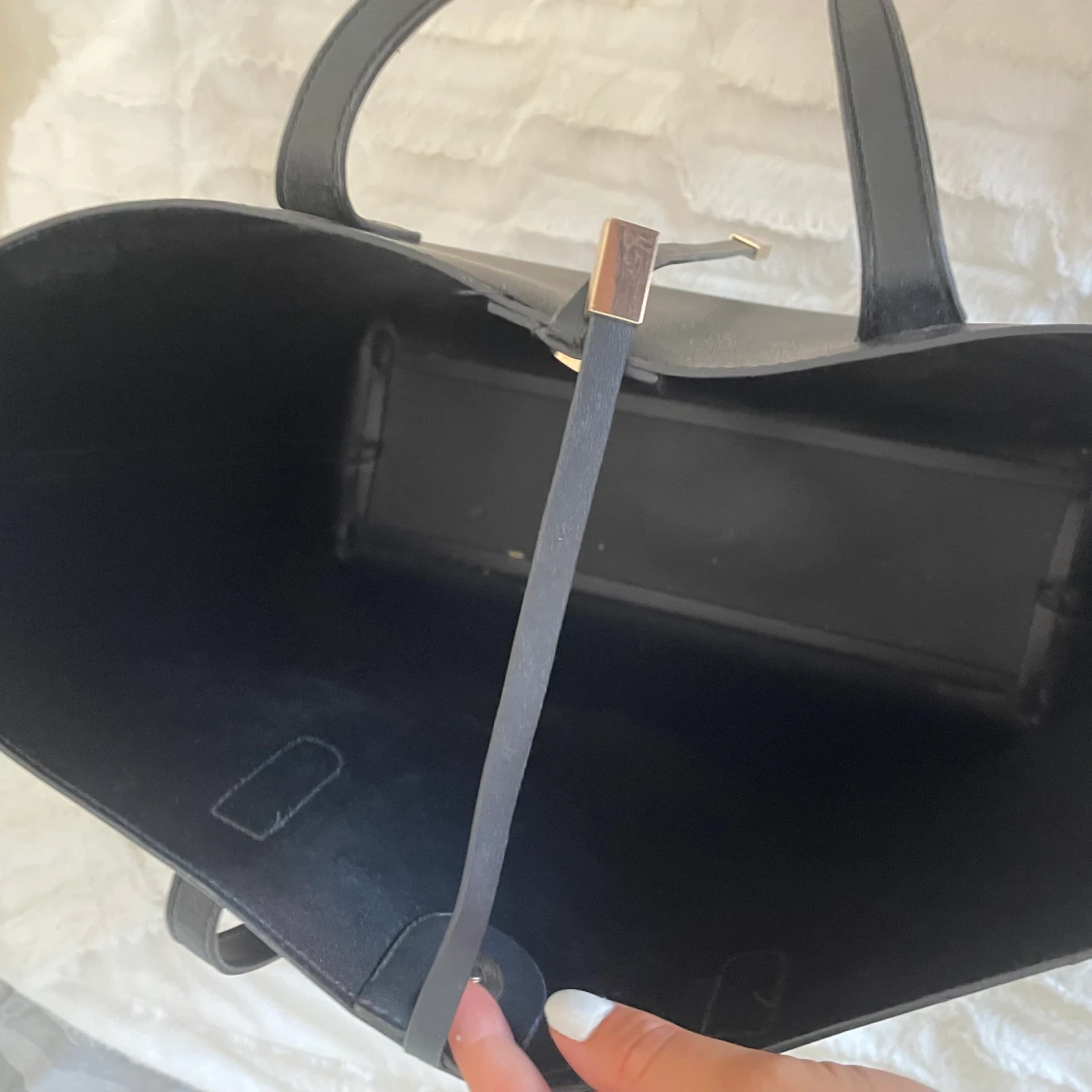 Svart handväska  - 91