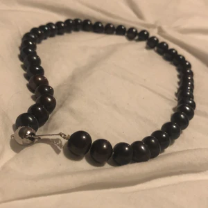 Halsband  - 💖fint halsband i bra skick och aldrig använt💖