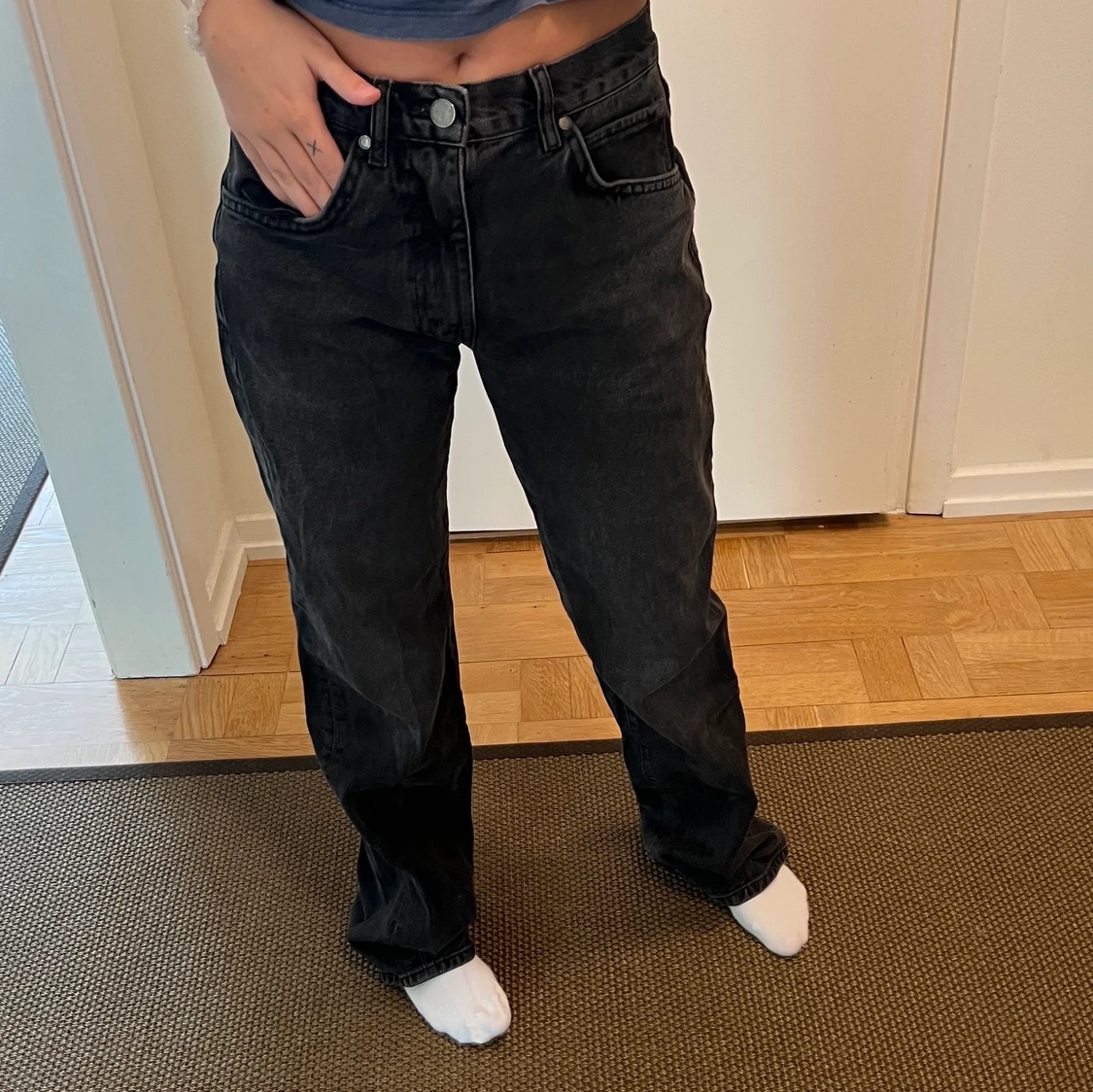 Zara jeans mid rise 