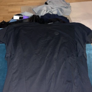 Moncler T-shirt  - Moncler T-shirt, storlek L