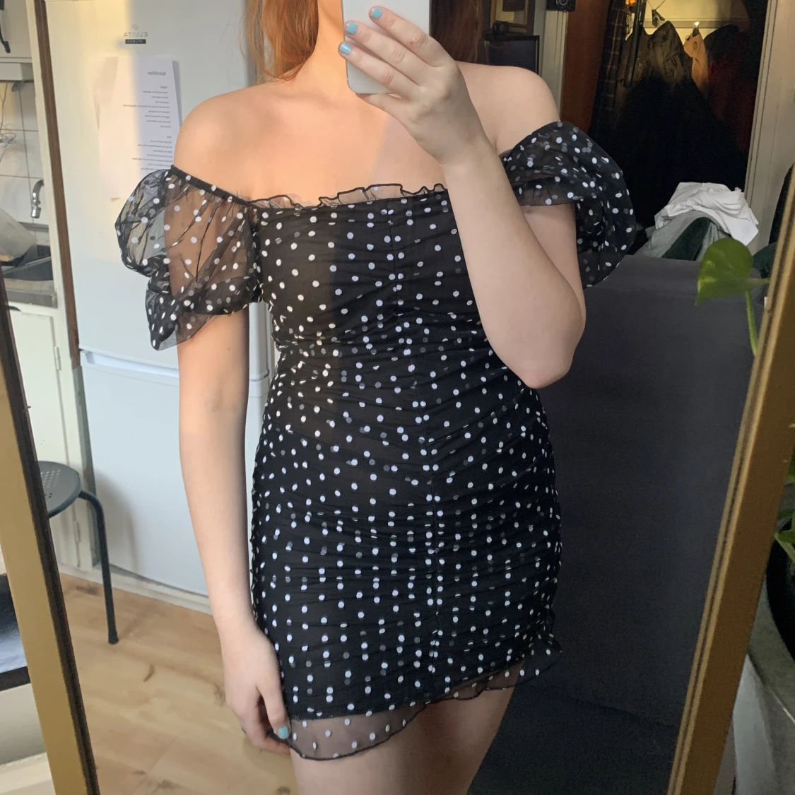 Prickig festklänning HM - 90