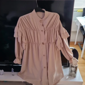 Tunika blus/klänning  - one size aldrig använd enna etiketten kvar. 